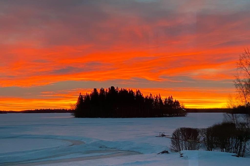 Strandro - Moekki Jaerven Rannalla Larsmo Bagian luar foto
